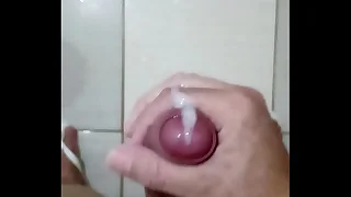 Gozada gostosa na hora do banho